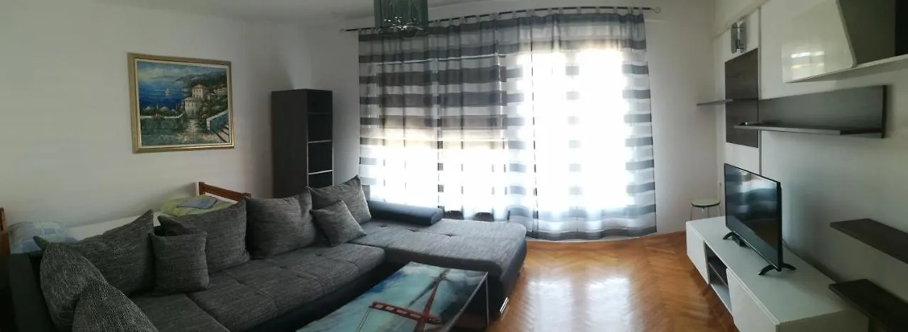 Apartmani Katerina Pula Apartment